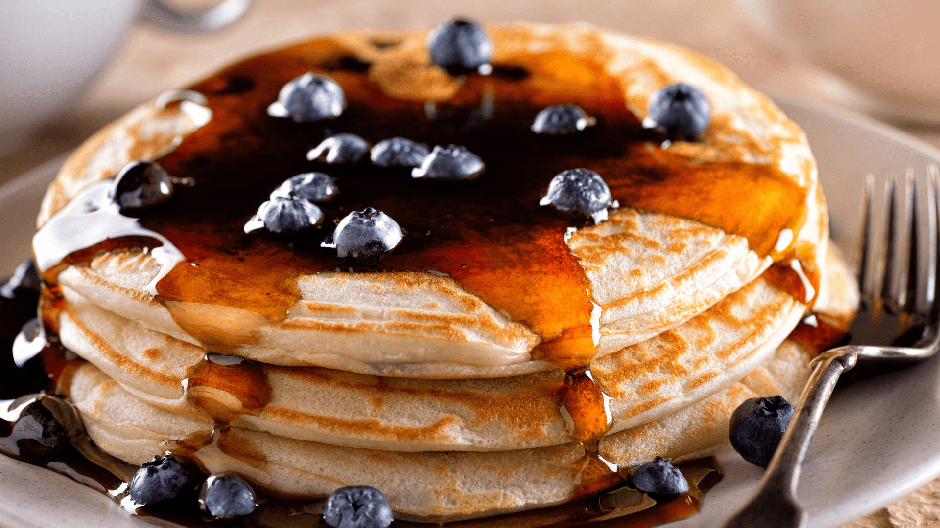 Fluffy Blueberry Pancakes